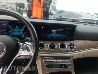 2022 Mercedes-Benz E 350 Sedan - miniatura 11