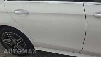 2022 Mercedes-Benz E 350 Sedan - miniatura 22