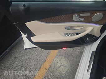 2022 Mercedes-Benz E 350 Sedan - miniatura 9