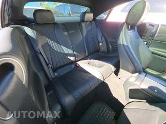2022 Mercedes-Benz E 450 4MATIC Coupe - miniatura 16