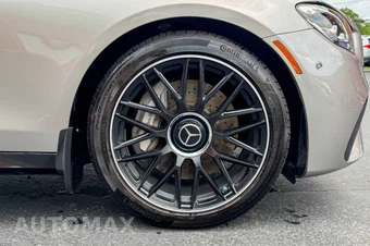 2022 Mercedes-Benz E 450 4MATIC Sedan - miniatura 10