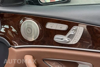 2022 Mercedes-Benz E 450 4MATIC Sedan - miniatura 13