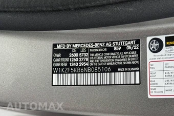 2022 Mercedes-Benz E 450 4MATIC Sedan - miniatura 24
