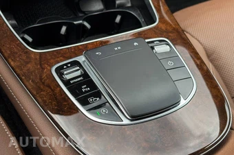 2022 Mercedes-Benz E 450 4MATIC Sedan - miniatura 35