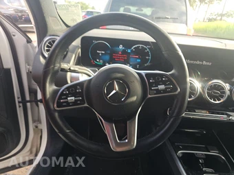 2022 Mercedes-Benz EQB 300 – miniatura 10