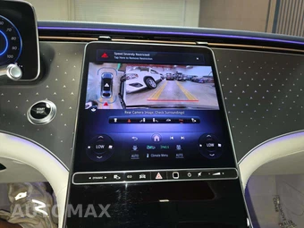 2022 Mercedes-Benz EQS 450+ – miniatura 10