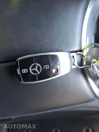 2022 Mercedes-Benz G 550 4MATIC – miniatura 8