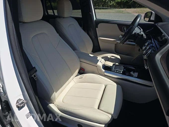 2022 Mercedes-Benz GLA 250 4MATIC – miniatura 15