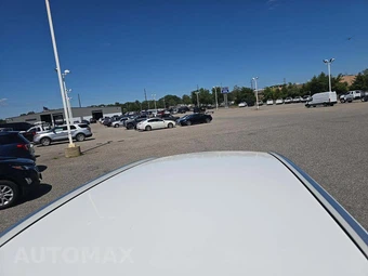2022 Mercedes-Benz GLA 250 4MATIC – miniatura 9