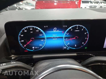 2022 Mercedes-Benz GLA 250 4MATIC – miniatura 9