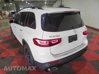 2022 Mercedes-Benz GLB 250 4MATIC - miniatura 2