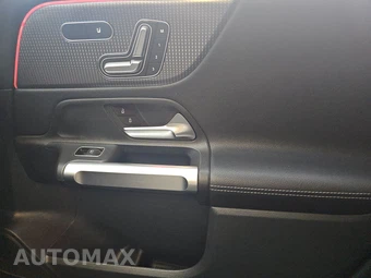 2022 Mercedes-Benz GLB 250 4MATIC – miniatura 9
