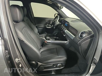 2022 Mercedes-Benz GLB 250 4MATIC - miniatura 8