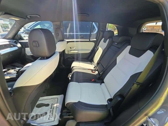 2022 Mercedes-Benz GLB 250 4MATIC - miniatura 13