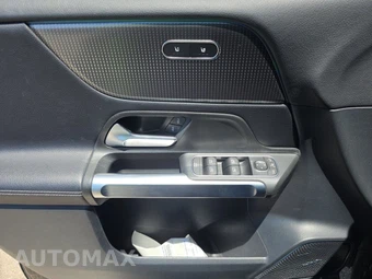 2022 Mercedes-Benz GLB 250 4MATIC - miniatura 9