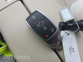 2022 Mercedes-Benz GLB 250 - miniatura 8