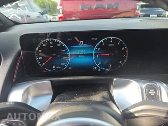 2022 Mercedes-Benz GLB 250 - miniatura 12