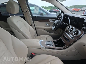 2022 Mercedes-Benz GLC 300 4MATIC - miniatura 8