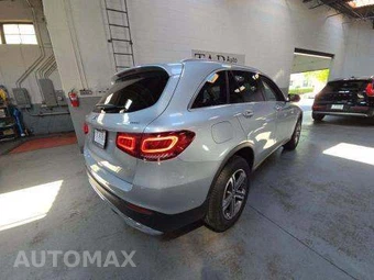 2022 Mercedes-Benz GLC 300 4MATIC - miniatura 3