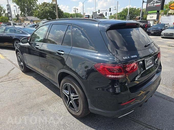 2022 Mercedes-Benz GLC 300 4MATIC - miniatura 2
