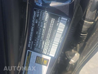 2022 Mercedes-Benz GLC 300 4MATIC - miniatura 2
