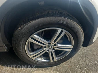 2022 Mercedes-Benz GLC 300 4MATIC - miniatura 9