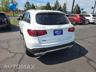 2022 Mercedes-Benz GLC 300 4MATIC - miniatura 2