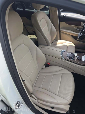 2022 Mercedes-Benz GLC 300 4MATIC - miniatura 18