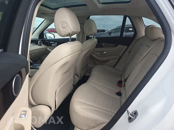 2022 Mercedes-Benz GLC 300 4MATIC - miniatura 13