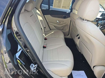 2022 Mercedes-Benz GLC 300 4MATIC – miniatura 16