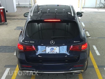 2022 Mercedes-Benz GLC 300 4MATIC - miniatura 5