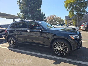 2022 Mercedes-Benz GLC 300 4MATIC - miniatura 3