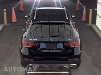 2022 Mercedes-Benz GLC 300 4MATIC - miniatura 5