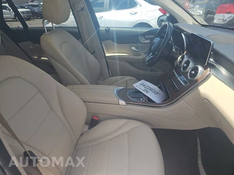 2022 Mercedes-Benz GLC 300 4MATIC - miniatura 8