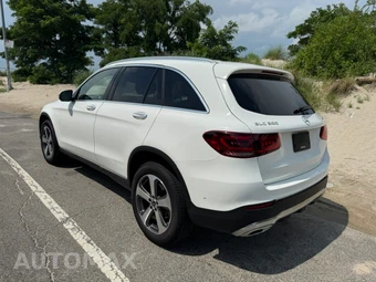 2022 Mercedes-Benz GLC 300 4MATIC - miniatura 11