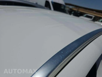 2022 Mercedes-Benz GLC 300 4MATIC - miniatura 12