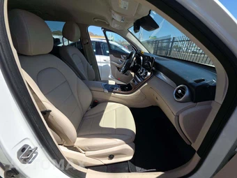2022 Mercedes-Benz GLC 300 4MATIC - miniatura 18