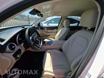 2022 Mercedes-Benz GLC 300 4MATIC - miniatura 6