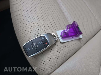 2022 Mercedes-Benz GLC 300 4MATIC - miniatura 7