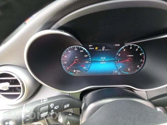 2022 Mercedes-Benz GLC 300 4MATIC - miniatura 6