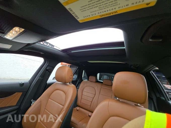 2022 Mercedes-Benz GLC 300 4MATIC - miniatura 8