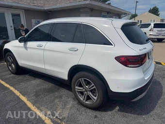 2022 Mercedes-Benz GLC 300 4MATIC - miniatura 5