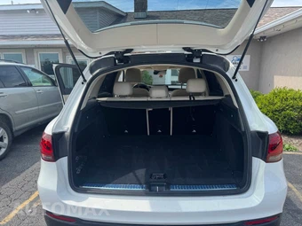 2022 Mercedes-Benz GLC 300 4MATIC - miniatura 8