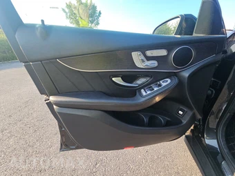 2022 Mercedes-Benz GLC 300 4MATIC - miniatura 9