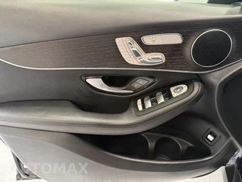 2022 Mercedes-Benz GLC 300 4MATIC - miniatura 8