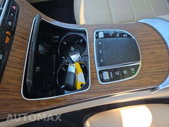2022 Mercedes-Benz GLC 300 4MATIC - miniatura 8