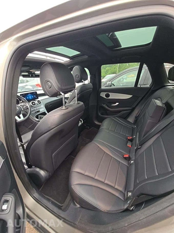 2022 Mercedes-Benz GLC 300 4MATIC – miniatura 13