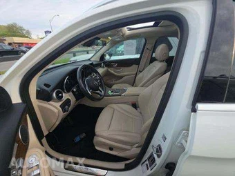 2022 Mercedes-Benz GLC 300 4MATIC - miniatura 6