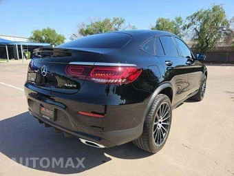 2022 Mercedes-Benz GLC 300 4MATIC - miniatura 4