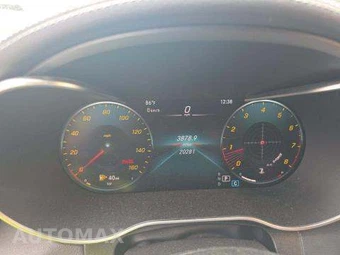 2022 Mercedes-Benz GLC 300 4MATIC – miniatura 8
